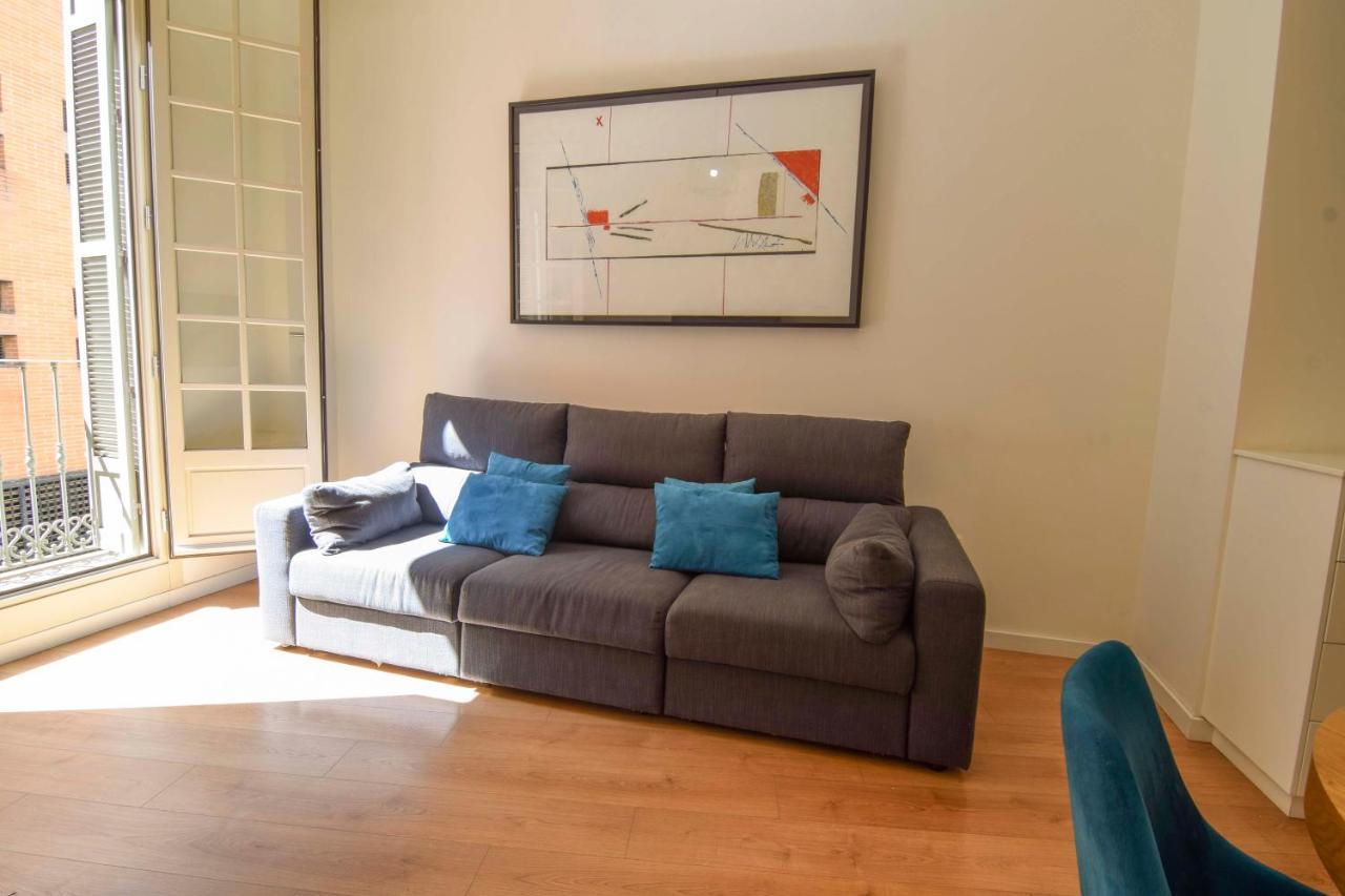 Letmalaga Plaza Del Teatro Premium Apartman Kültér fotó