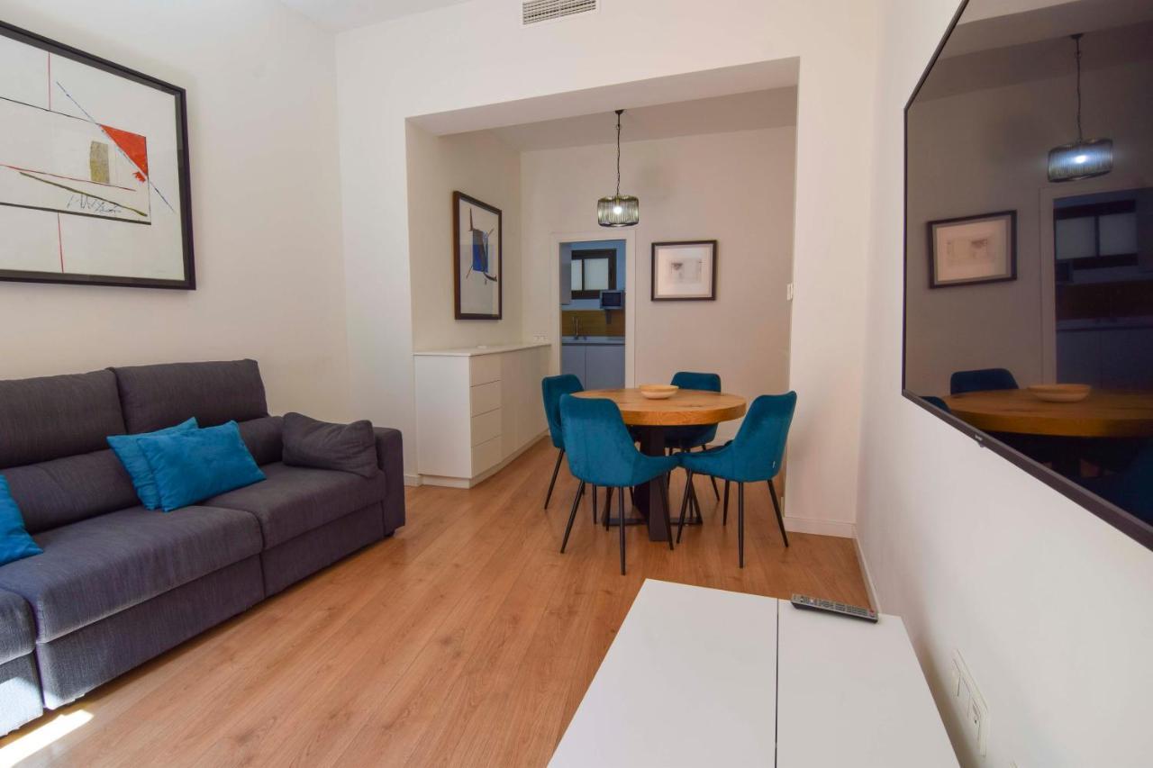 Letmalaga Plaza Del Teatro Premium Apartman Kültér fotó