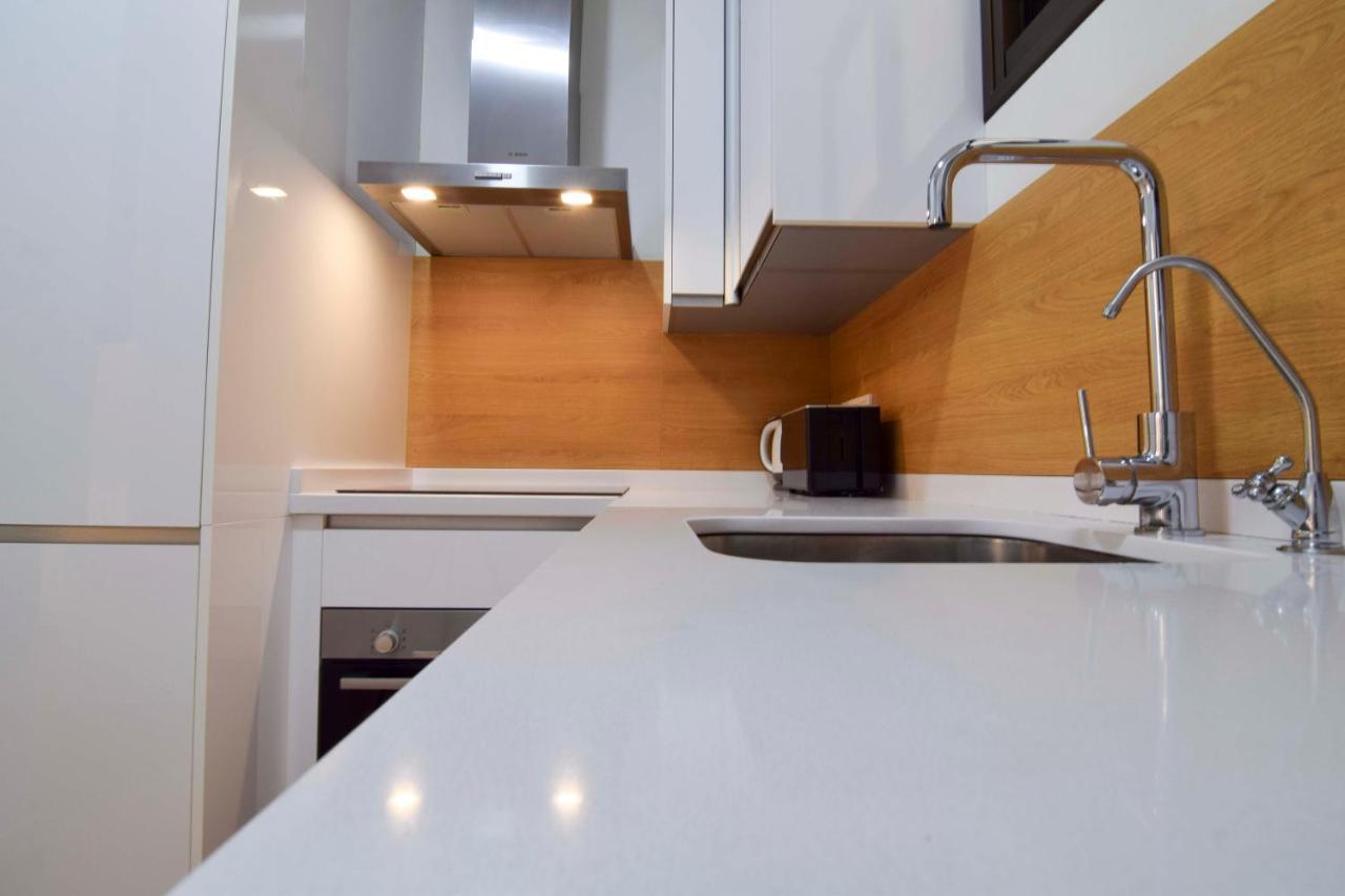 Letmalaga Plaza Del Teatro Premium Apartman Kültér fotó