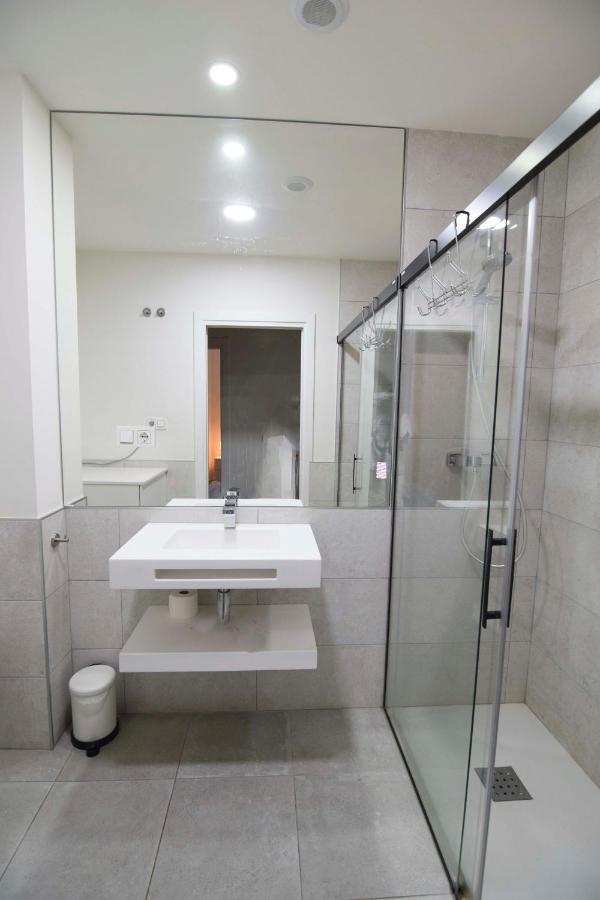 Letmalaga Plaza Del Teatro Premium Apartman Kültér fotó