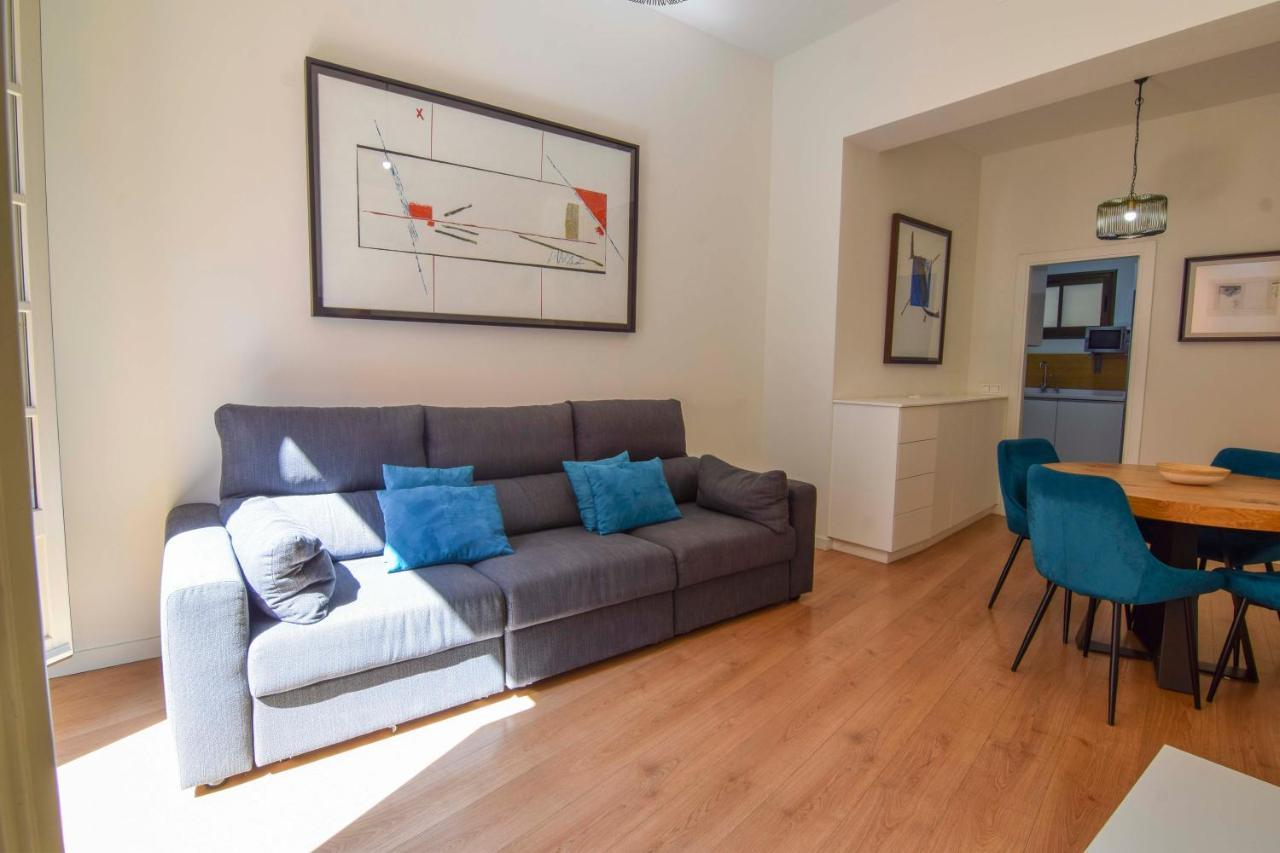 Letmalaga Plaza Del Teatro Premium Apartman Kültér fotó