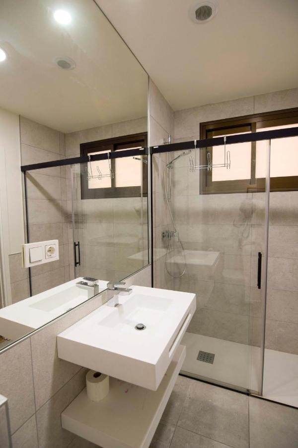 Letmalaga Plaza Del Teatro Premium Apartman Kültér fotó
