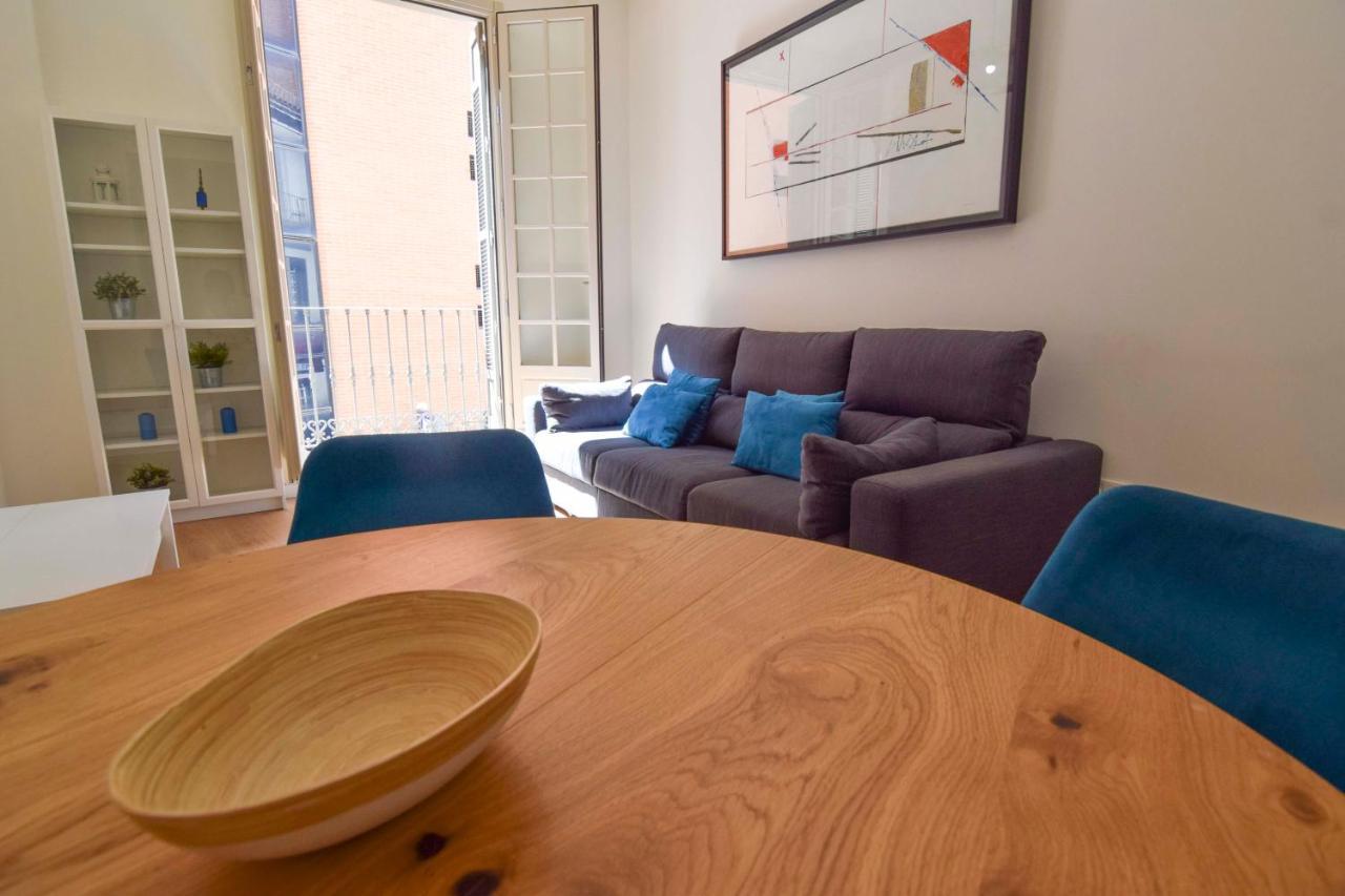 Letmalaga Plaza Del Teatro Premium Apartman Kültér fotó