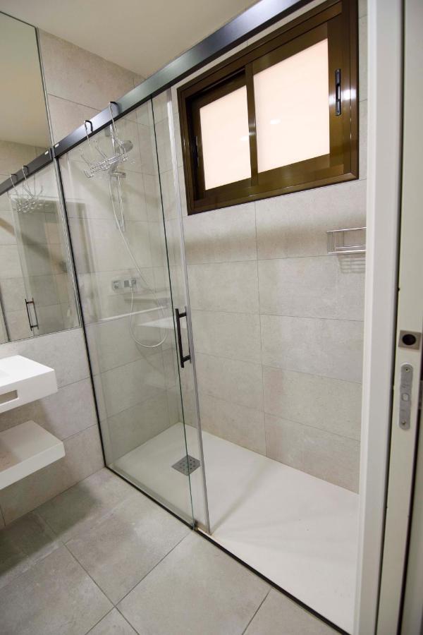 Letmalaga Plaza Del Teatro Premium Apartman Kültér fotó